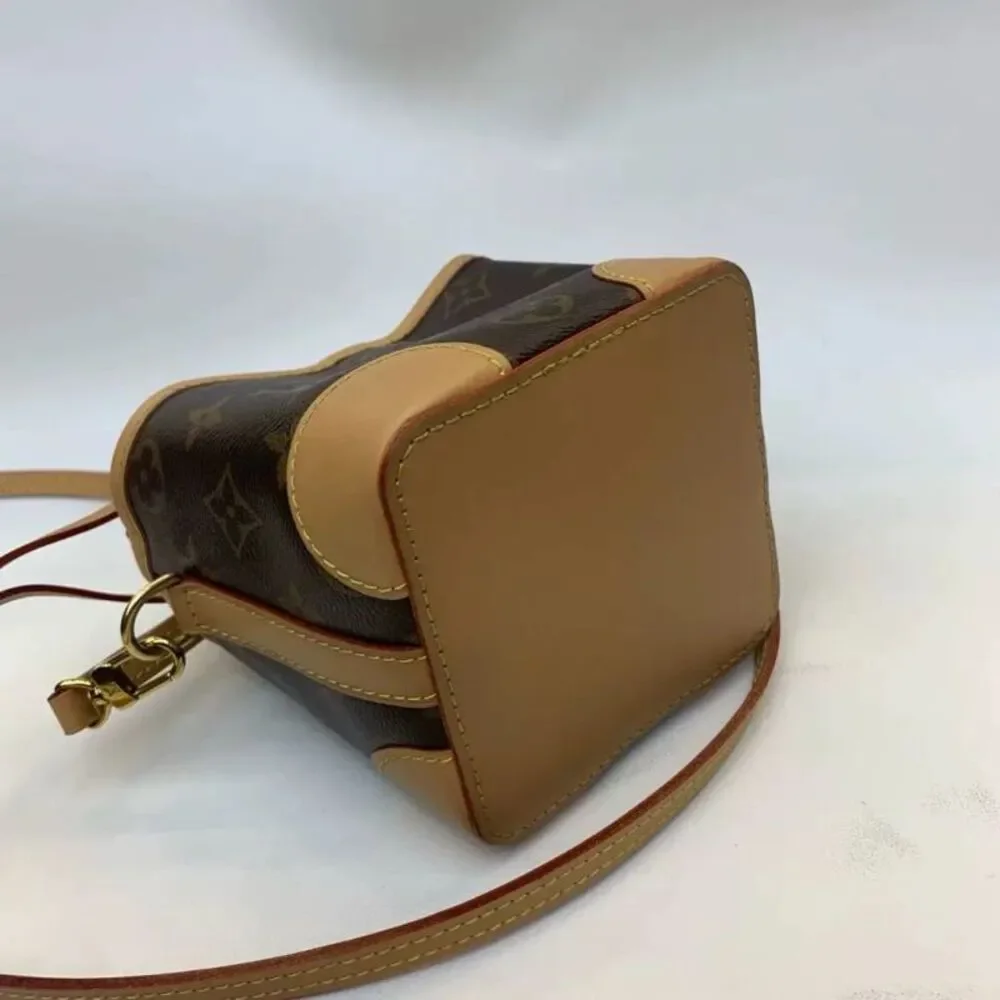 Louis Vuitton Women Pre-Loved Bag Very Good Condition